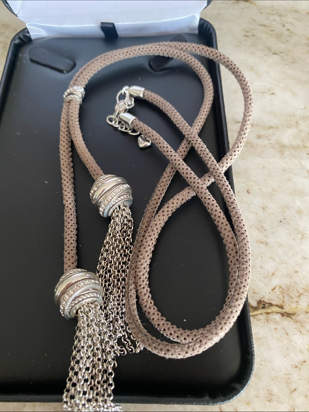 Lariat necklace